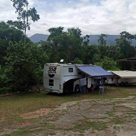 Camping Monte Hermom Убатуба Екстериор снимка